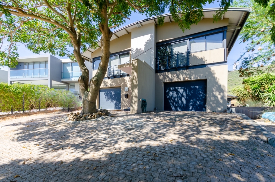 4 Bedroom Property for Sale in Plattekloof Western Cape